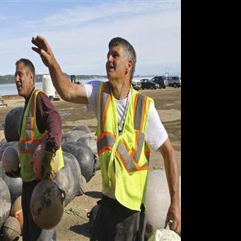 Volunteers collect tons of marine debris from Alaska shores - Fairbanks Daily News-Miner