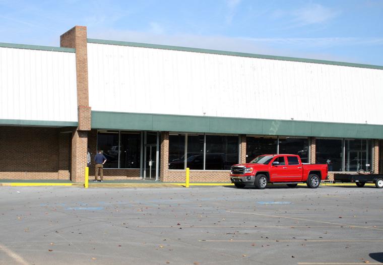 American Freight Furniture to open Jan. 1 in old WinnDixie/thrift
