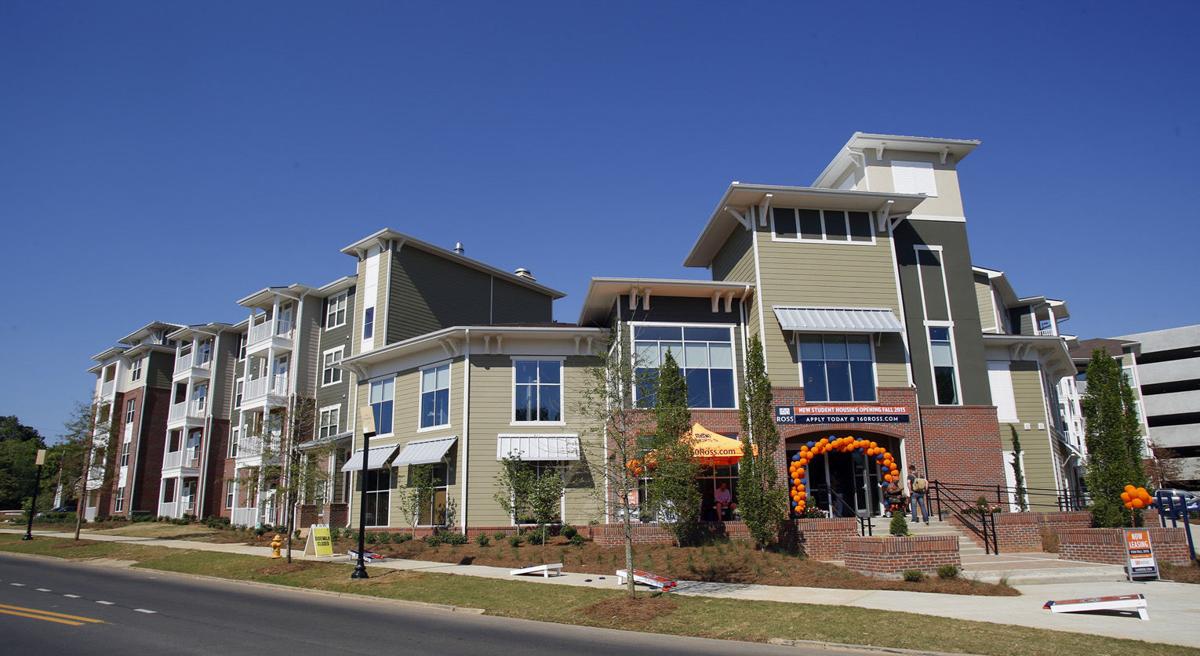 Auburn's 160 Ross giving tours, offering leases for Aug. 15 movein Auburn