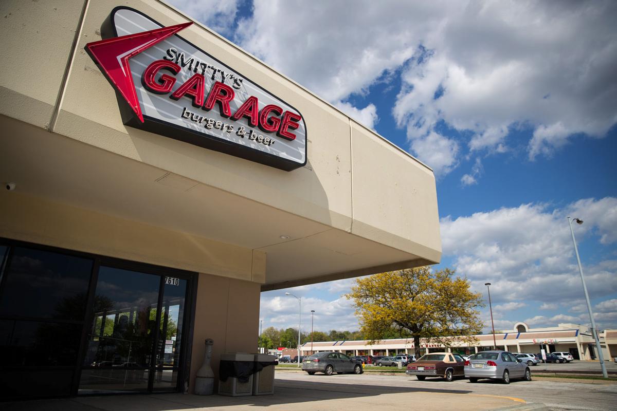 dining-review-fast-casual-smitty-s-garage-revs-the-taste-buds-with-much-of-its-menu-dining