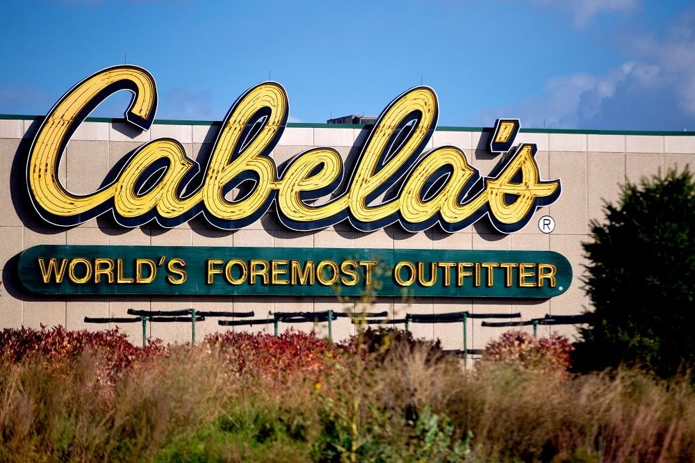 In which states are Cabela's stores located?