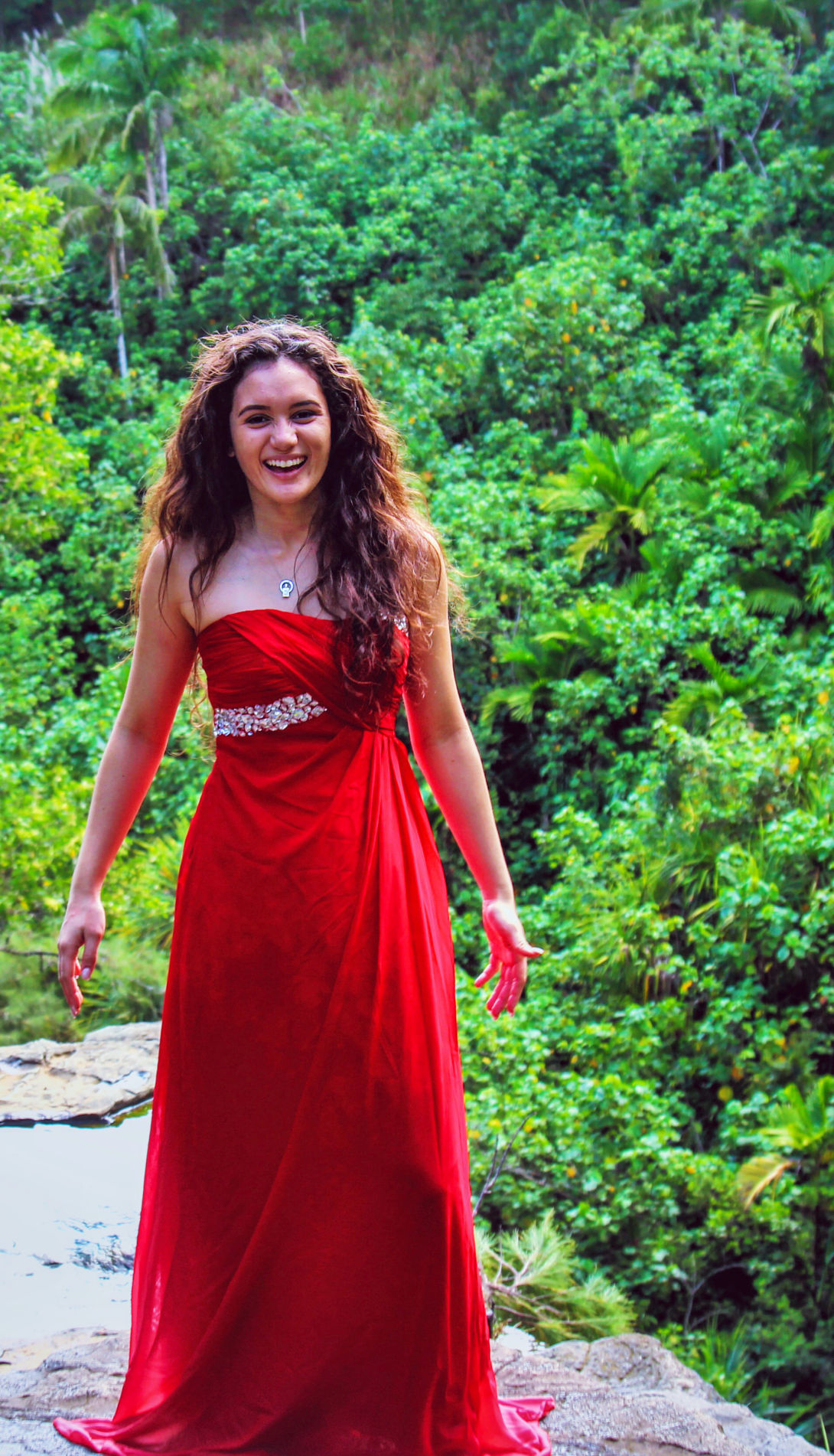 Miss Earth Guam | Gloria Nelson