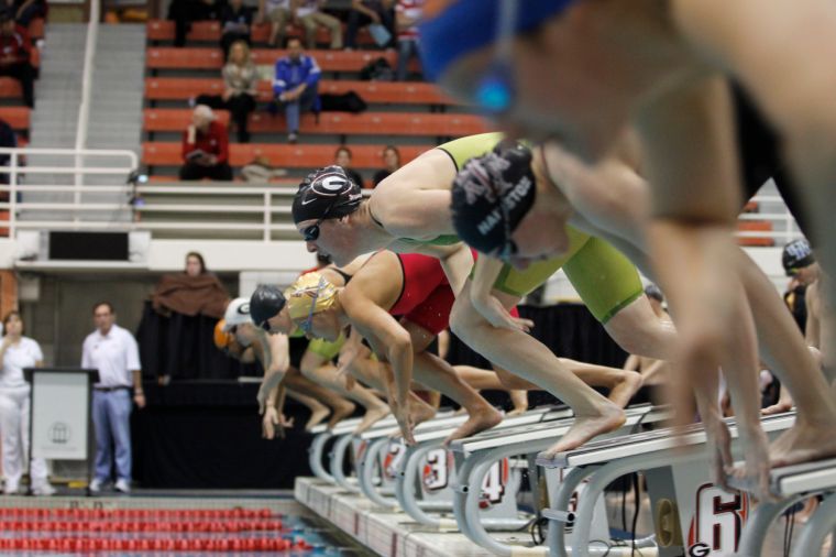 swimmers complete successful Last Chance Meet Sports
