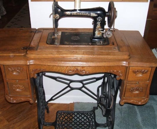 minnesota sewing machine model a serial numbers