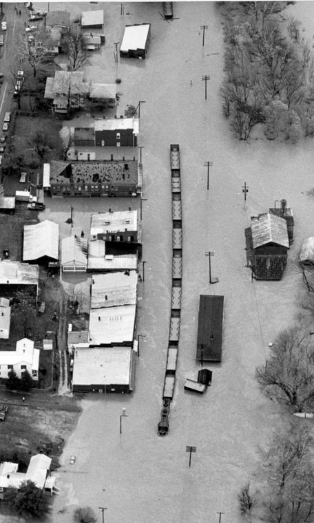 Roanoke S Benchmark The Flood Of 1985 Roanoke Times