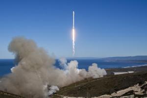 SpaceX launches rocket, its first since explosion on launchpad