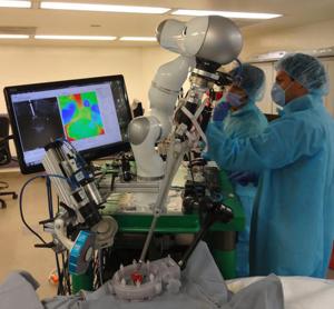 Robot stitches tissue, a step to more automated surgery