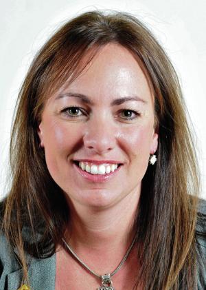 Lawmakers, impatient after delays, press for full Senate vote on Skandera