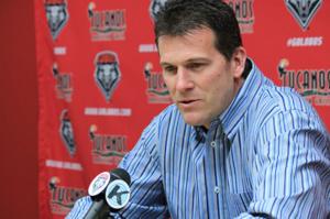alford ucla unm despite contract extension leaves
