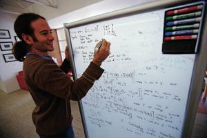 Santa Fe Institute game theory course takes on real-life scenarios