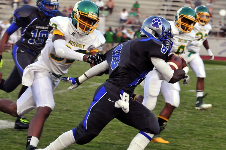 Statesville loses another one in final seconds | Sports | statesville.com Statesville loses another one in final seconds | Sports | statesville.com