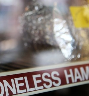 Heavenly Ham store sheds franchise for independence  