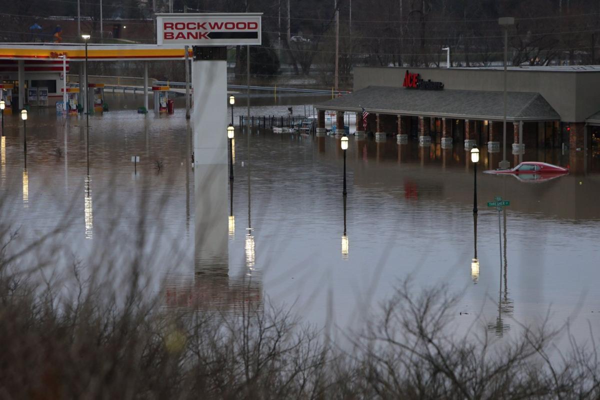 Residents of Eureka subdivision are making most of being stranded Metro