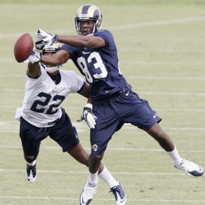 Rams rookie WRs catching on with Sam Bradford