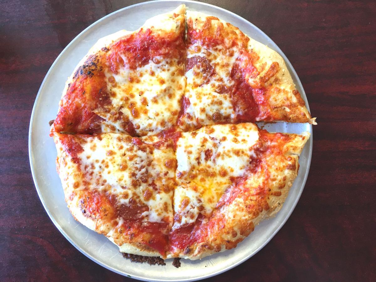 Small Bites Amore Pizza is an oldschool charmer in Old Town