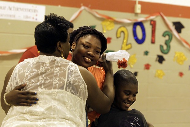 Only a few students defy St. Louis school's high turnover rate
