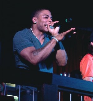 Nelly performs at Chicago nightclub
