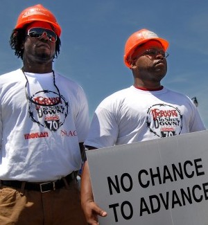 Jobs rally on Eads Bridge