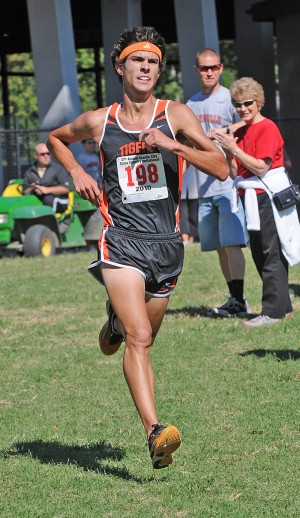 Record run no Sweatt for Edwardsville standout 