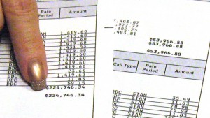 Video: $600,000 for one day's phone bill