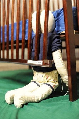 CPSC: 32 infant and toddler deaths linked to drop-side cribs 
