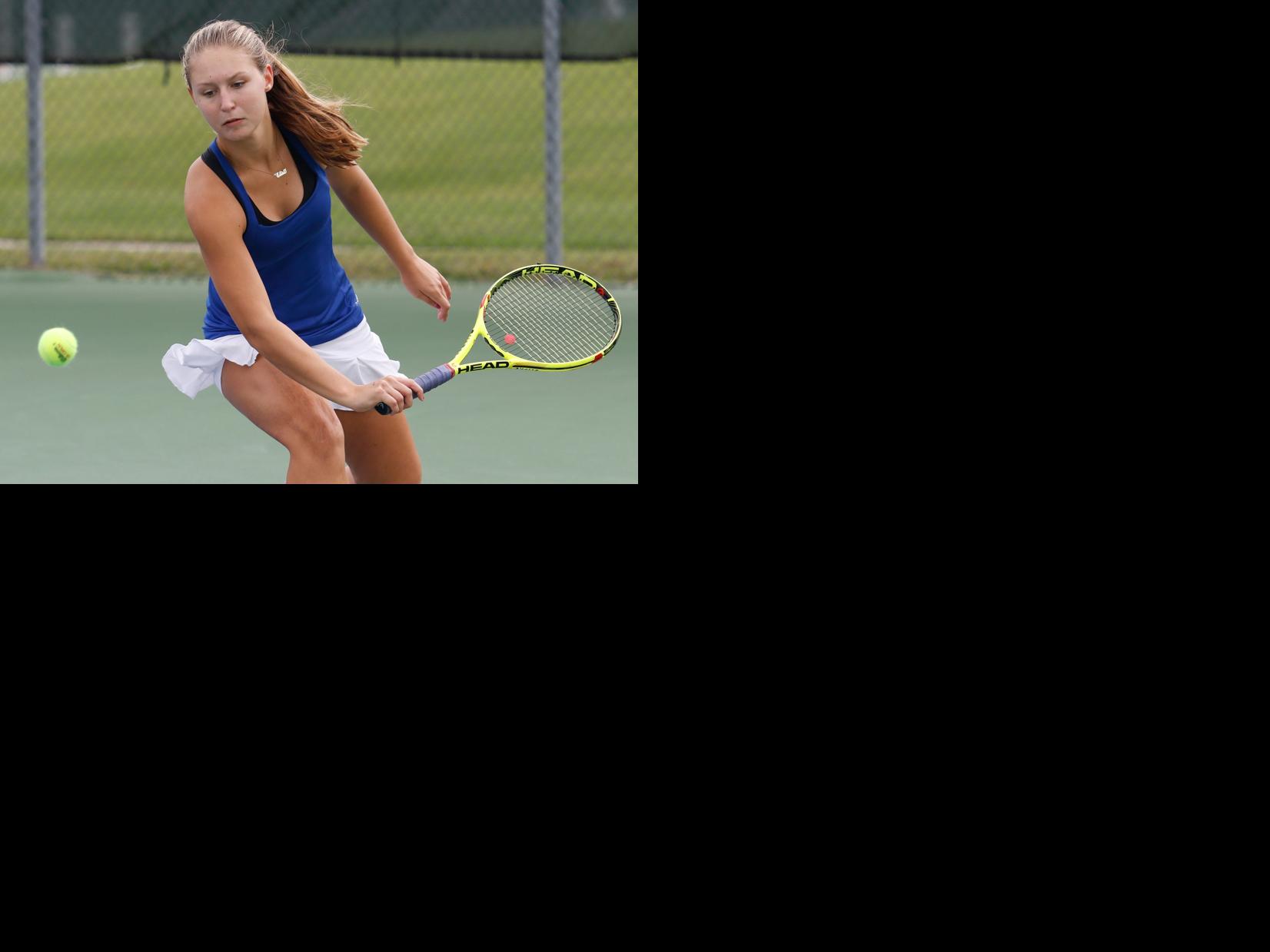 IWA, St. Dominic make noise in state tennis tournament