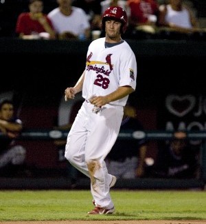 David Freese injures his right leg