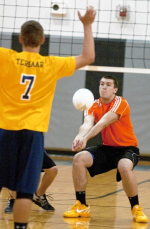Henning helps Edwardsville top O'Fallon, defend title