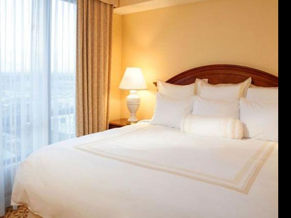 How Cellphone Photos Of A Hotel Room Might Combat Sex
