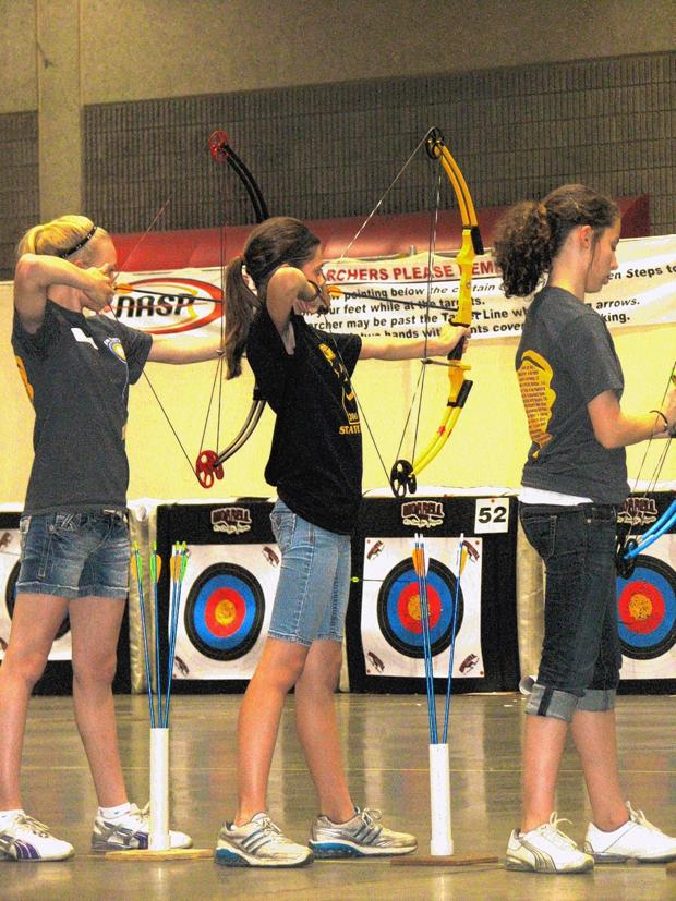 Fox District students compete at national archery tournament suburban
