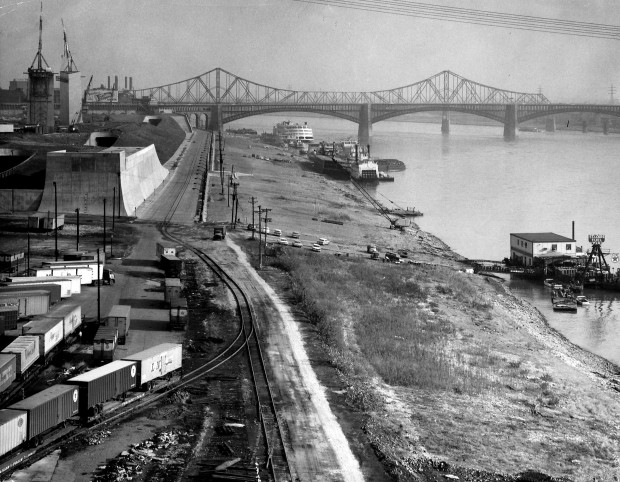 A Look Back • Demolition cleared way for Gateway Arch | Metro | www.strongerinc.org