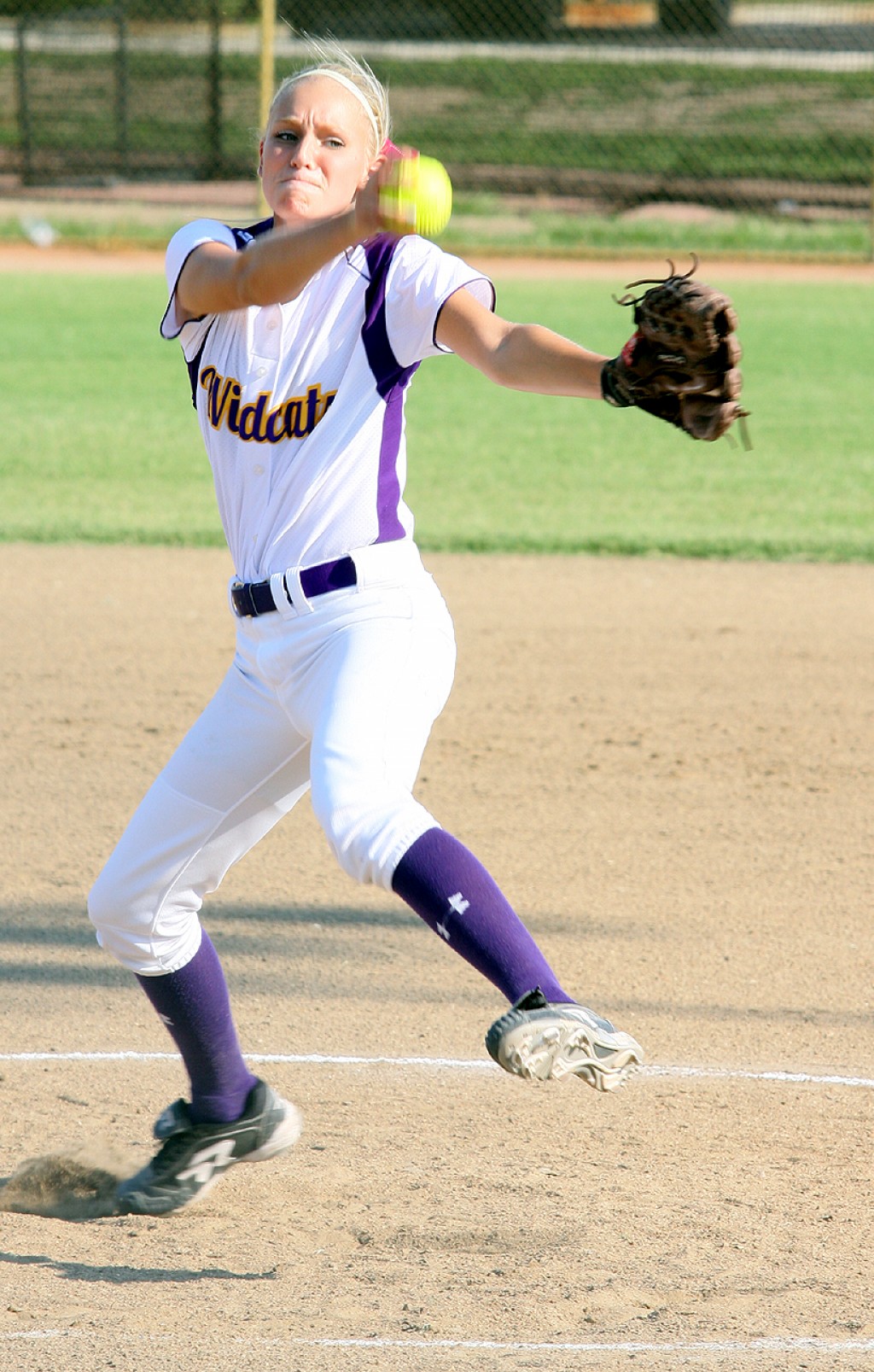 tockman-s-squeeze-bunt-lifts-eureka-to-tourney-title-stlhss