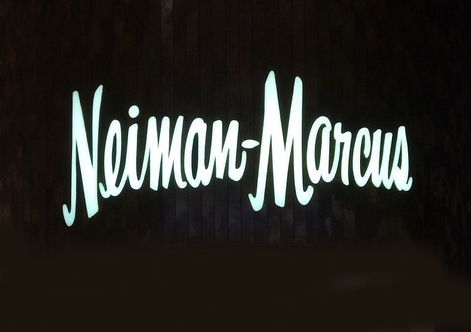 Owner of Lord & Taylor and Saks Fifth Avenue sets sights on Neiman Marcus | Business | www.speedy25.com