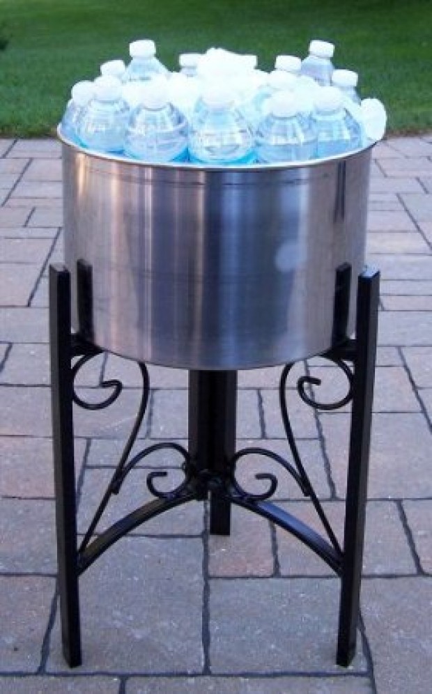 High & Low Outdoor ice bucket Lifestyles