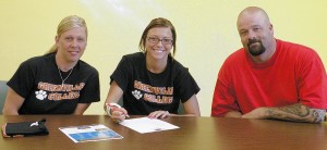 Student signs to go to Greenville