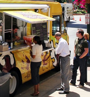 Find lunch with our live food-truck tracker