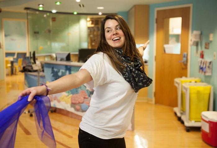 Dance therapy comes weekly to Cardinal Glennon, kids wants more - STLtoday.com