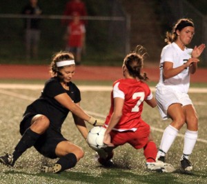 Top-ranked Cor Jesu holds off Pattonville, earns state trip