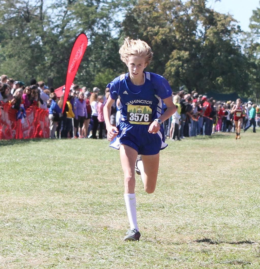 Washington's Reed gets first win; Lafayette girls make their move