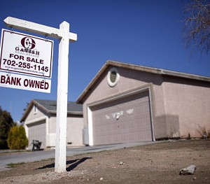 Keep hammer in anti-foreclosure plan 