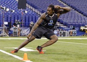 Jim Thomas' Mock Draft: Clowney to Rams