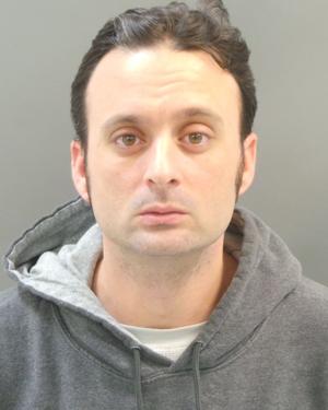 louis robbery charged