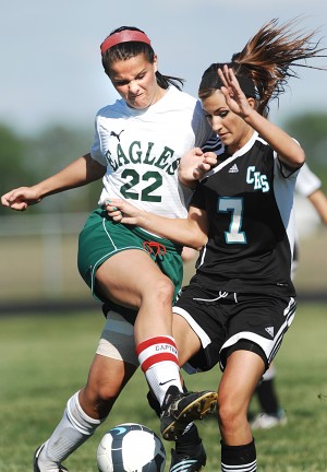 Playing without injured star, Orchard Farm holds off O'Fallon Ch
