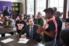Jason Snyder visits Columbia Elementary School