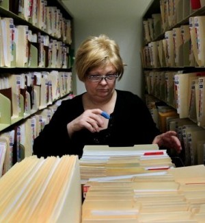 Electronic filing of court documents