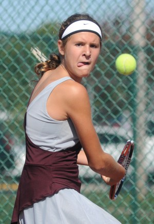 Belleville West, Edwardsville claim sectional tennis titles