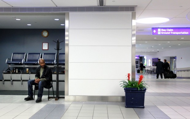 Airport shoeshine stands make best of lost foot traffic at Lambert : News