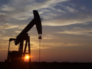 Carnahan slams Martin for oil stocks