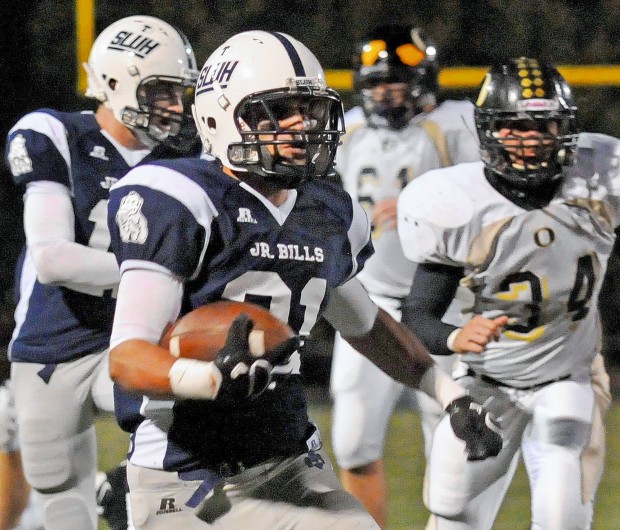 SLUH unleashes offense, streaks to sectional victory over Oakville : Stlhss