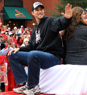 Wainwright in World Series parade 
